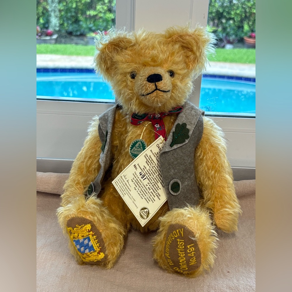 200th Anniversary Oktoberfest Mohair Bear, Hermann, Germany, Ltd Edition 491/555